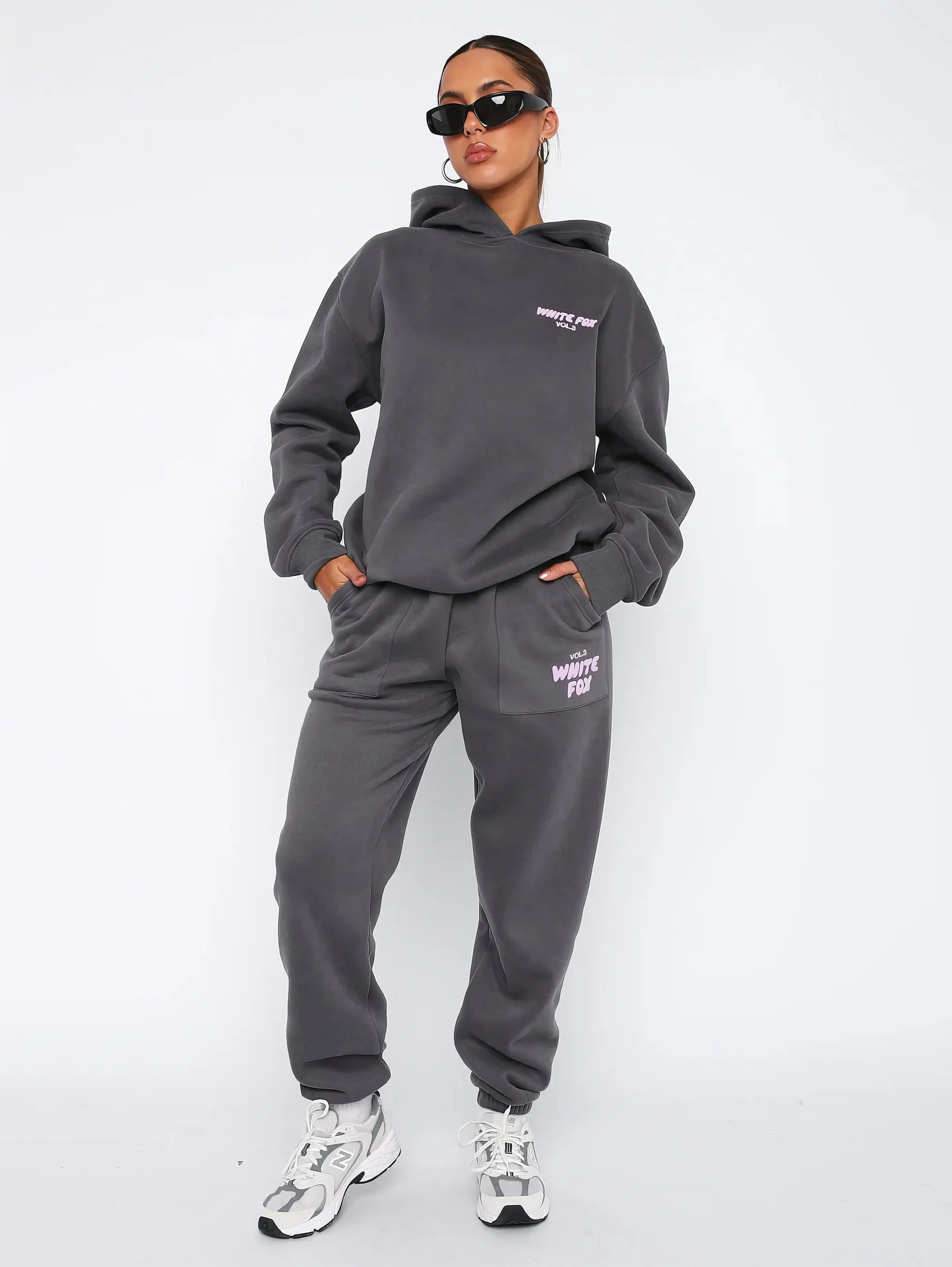 Comfortable Tracksuit – Perfect for Sport and Leisure