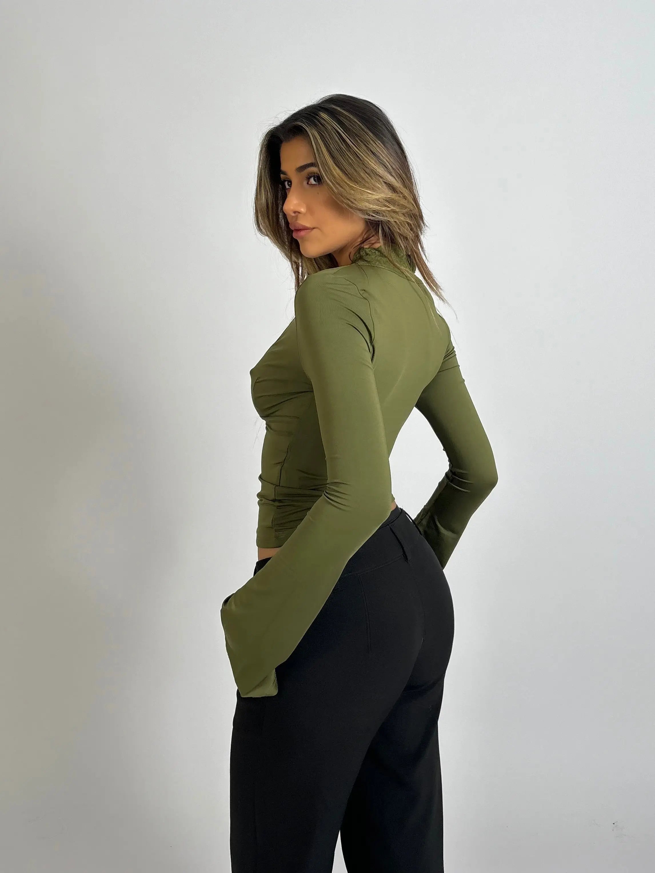 Women’s Long Sleeve Lace Trim Crop Top – Deep V-Neck Blouse