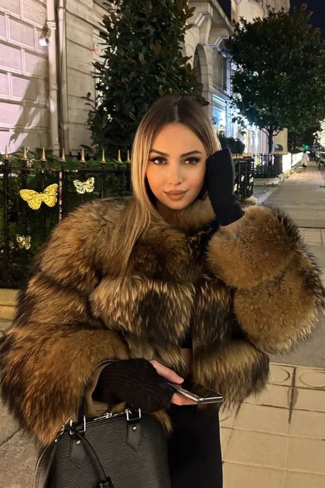 Women's Luxury Faux Fur Jacket – Short Cut Winter Coat in Brown -