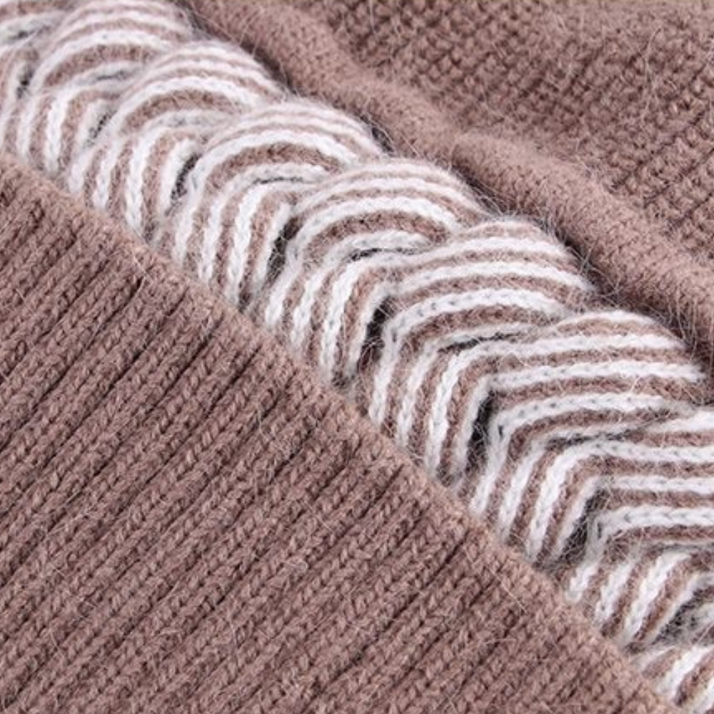 2-in-1 Knitted Winter Hat with Scarf for Women – Warm and Stylish Cold Weather Accessory