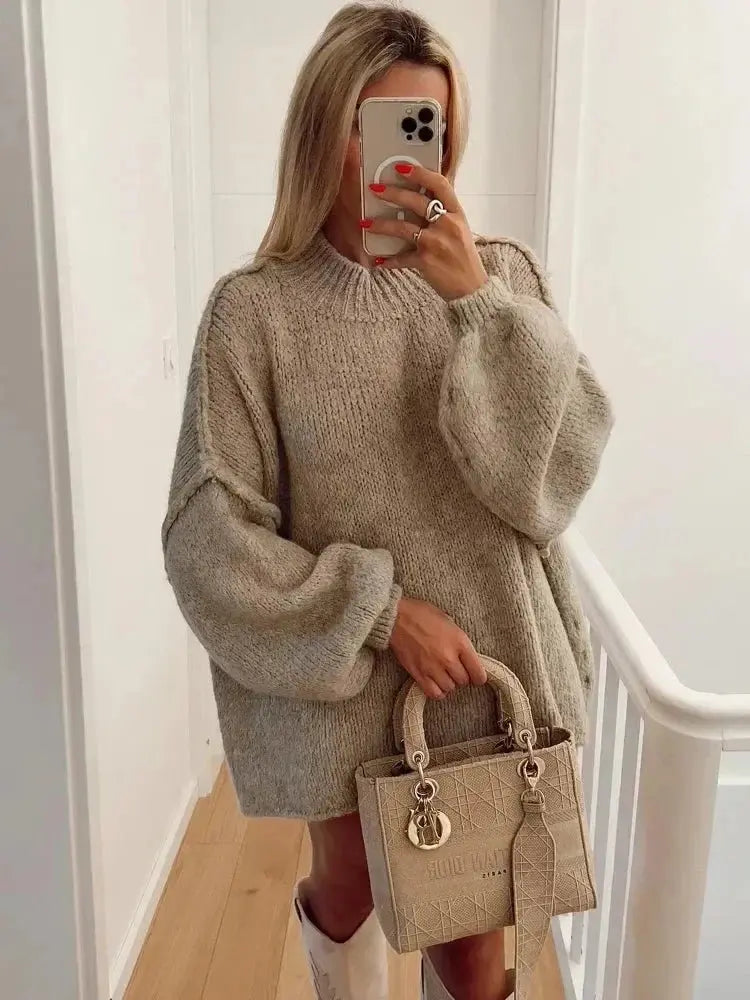 Women’s Oversized Beige Jumper with Balloon Sleeves – Casual Knitwear